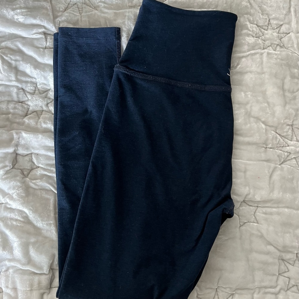 Beyond Yoga Spacedye leggings.